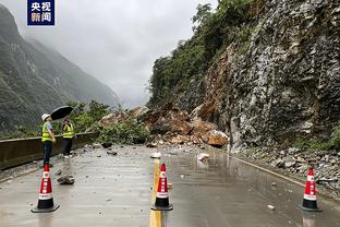 全国女足锦标赛场地有些泥泞，杨莉娜发文：因为热爱所以坚持